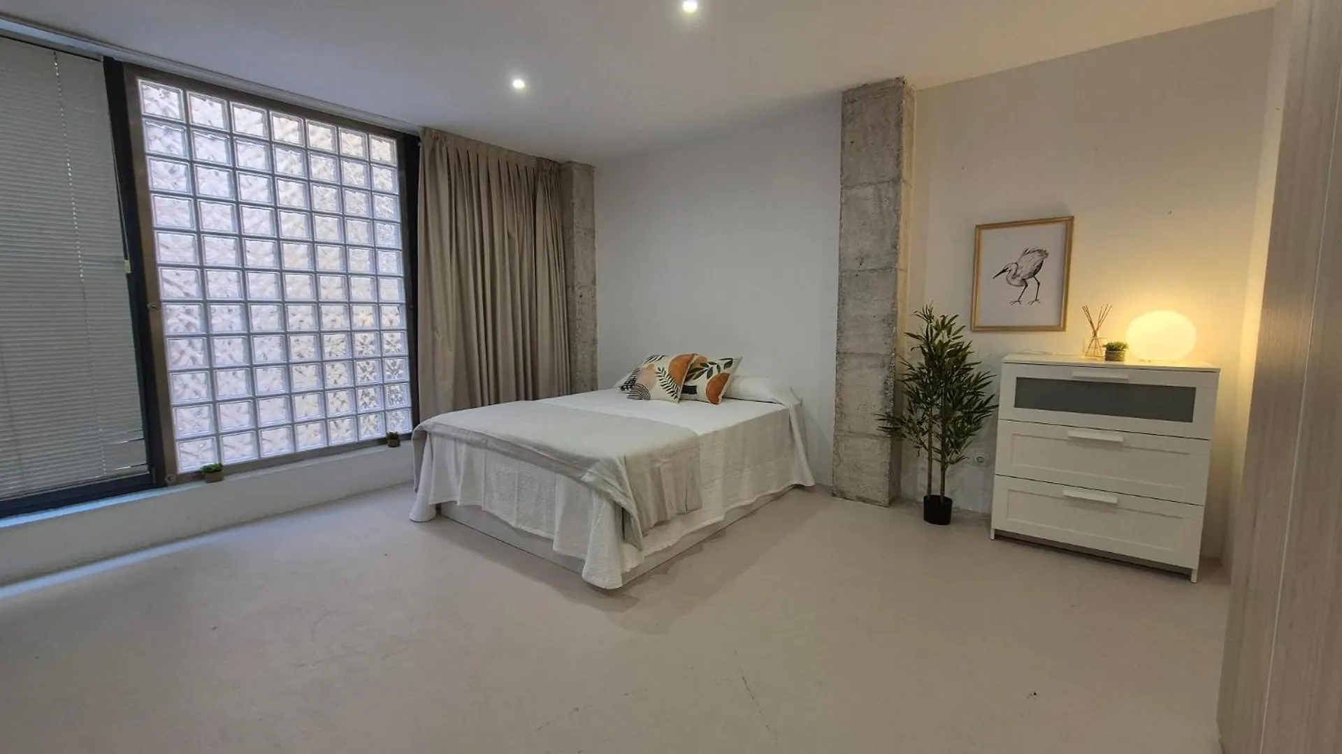 Suite Haus Loft Center Santander Spain